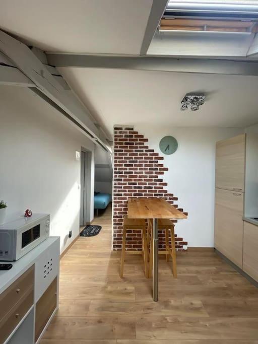 Edouard 2. Logement Complet. Шарлевіль-Мезьєр Екстер'єр фото